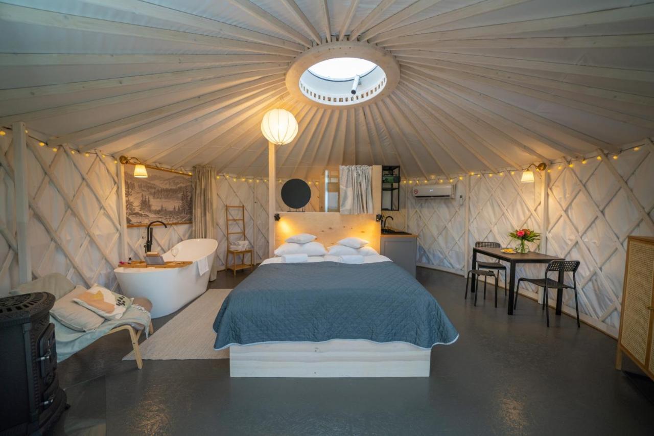Izera Glamping Adults - Luksusowe Jurty&Spa Gajowka  Exterior foto