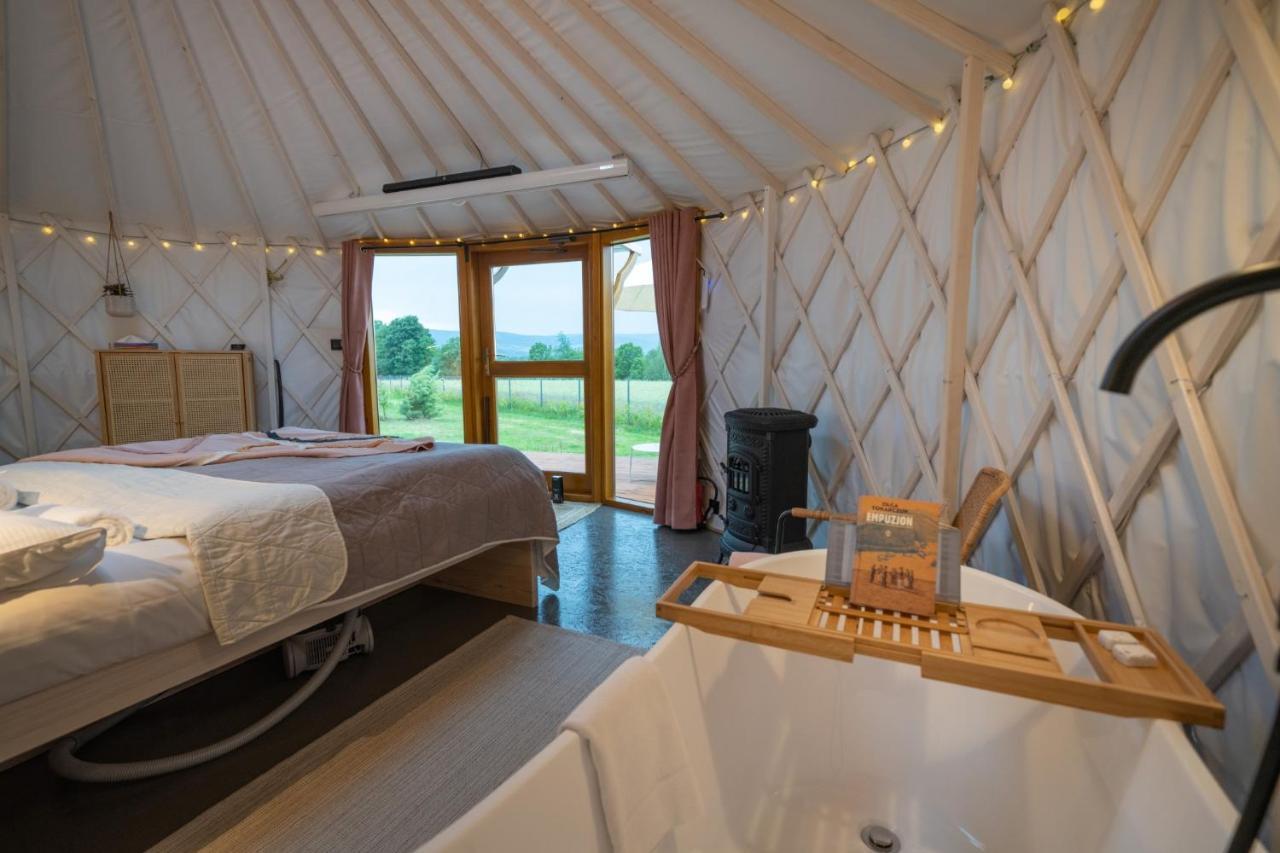 Izera Glamping Adults - Luksusowe Jurty&Spa Gajowka  Exterior foto